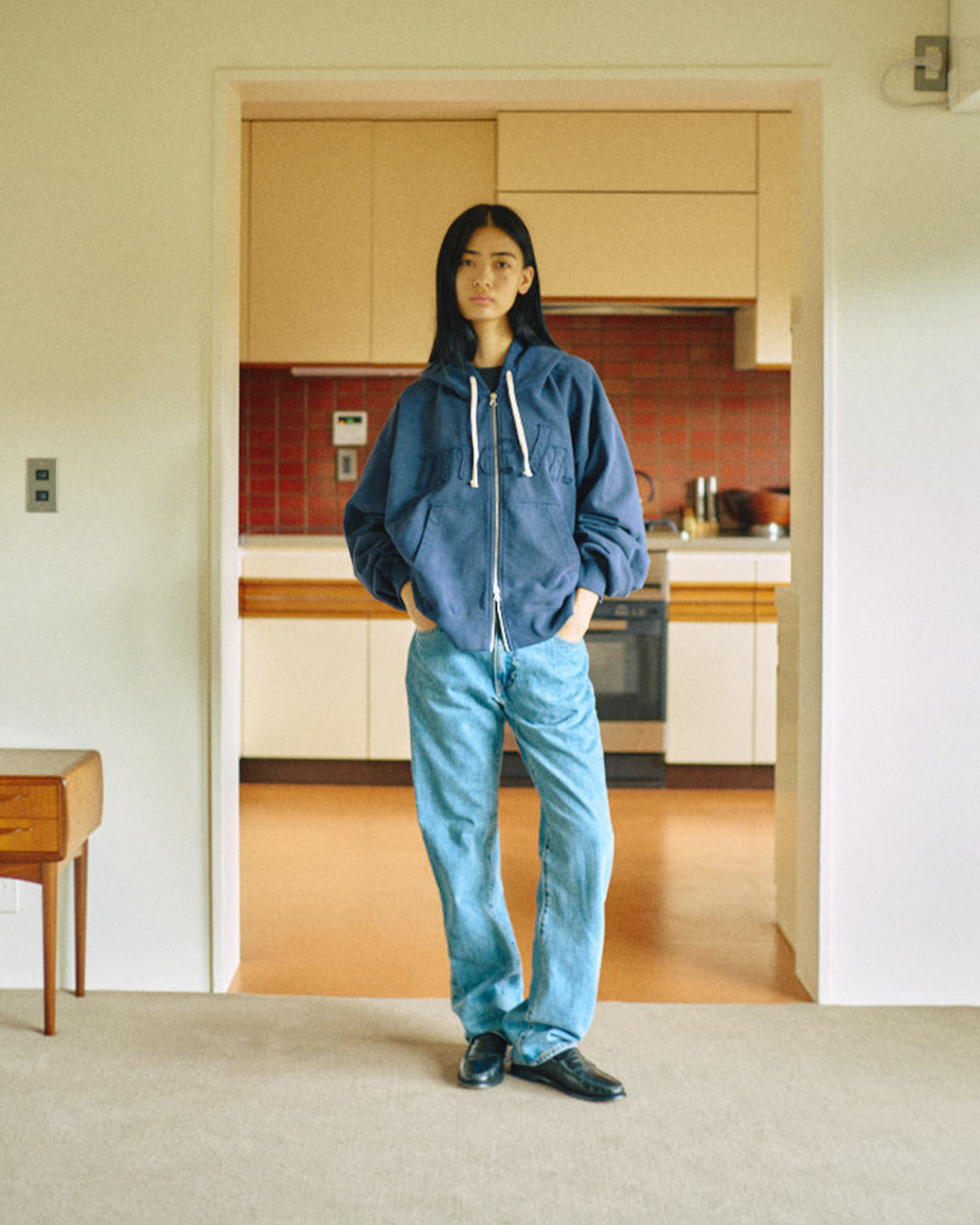 Alive Hoodie -Navy- - 25