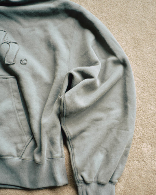 Alive Hoodie -Chacol Gray- - 07