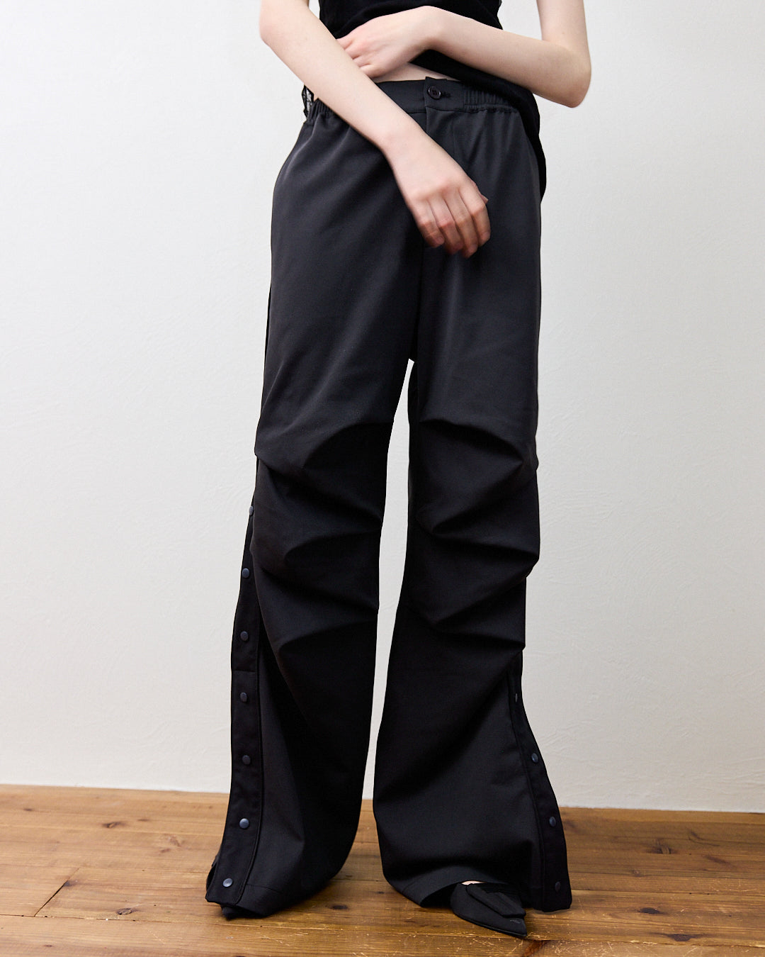 Form Track Pants - Black – Mehlography Lab.