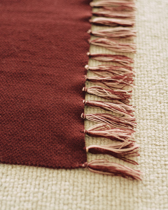 Wear Blancket - Burgundy bv2