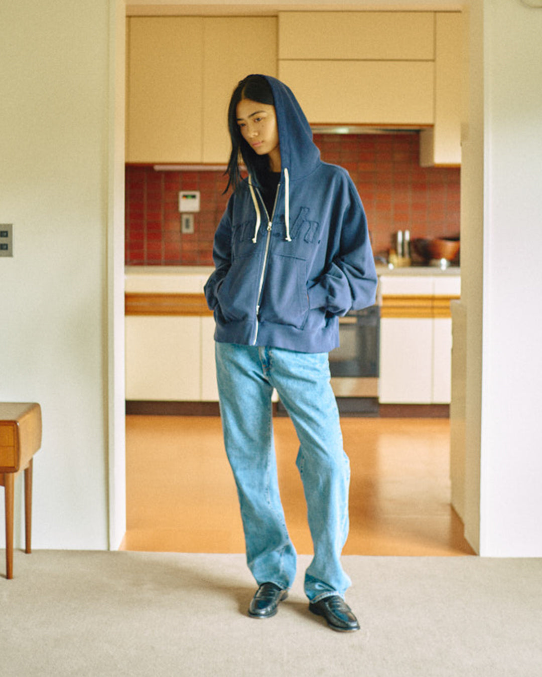 Alive Hoodie -Navy- - 18