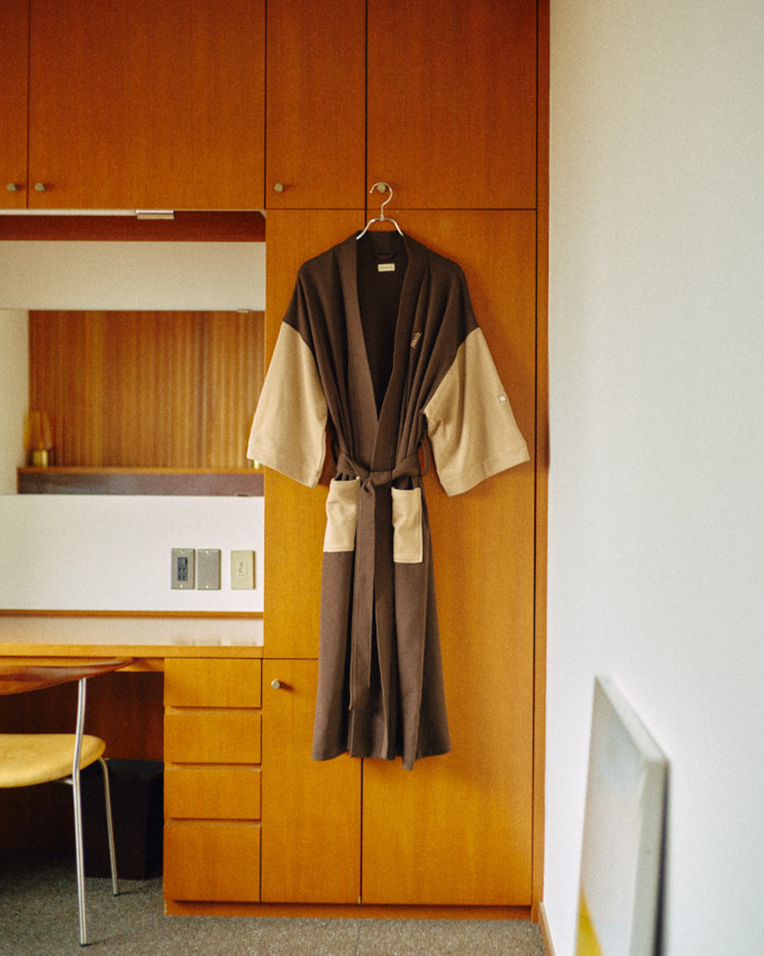House Gawn [Winter]-Brown - 01
