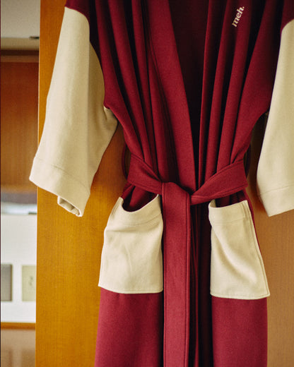 House Gawn [Winter]-Burgundy - 09