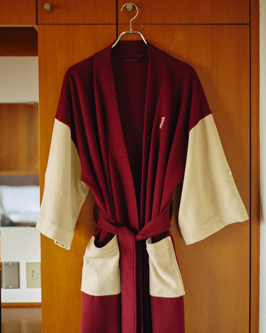 House Gawn [Winter]-Burgundy - 05