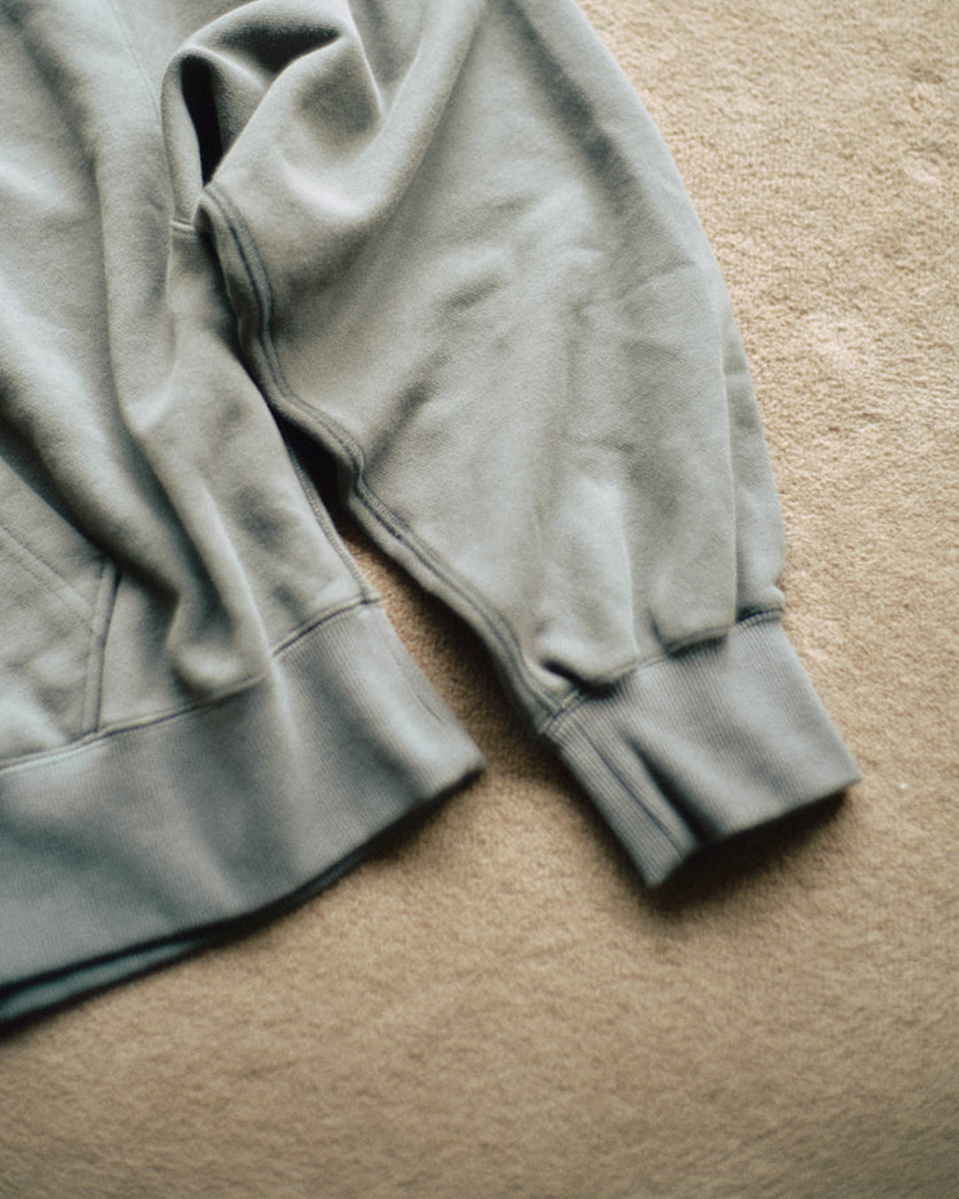 Alive Hoodie -Chacol Gray- - 08